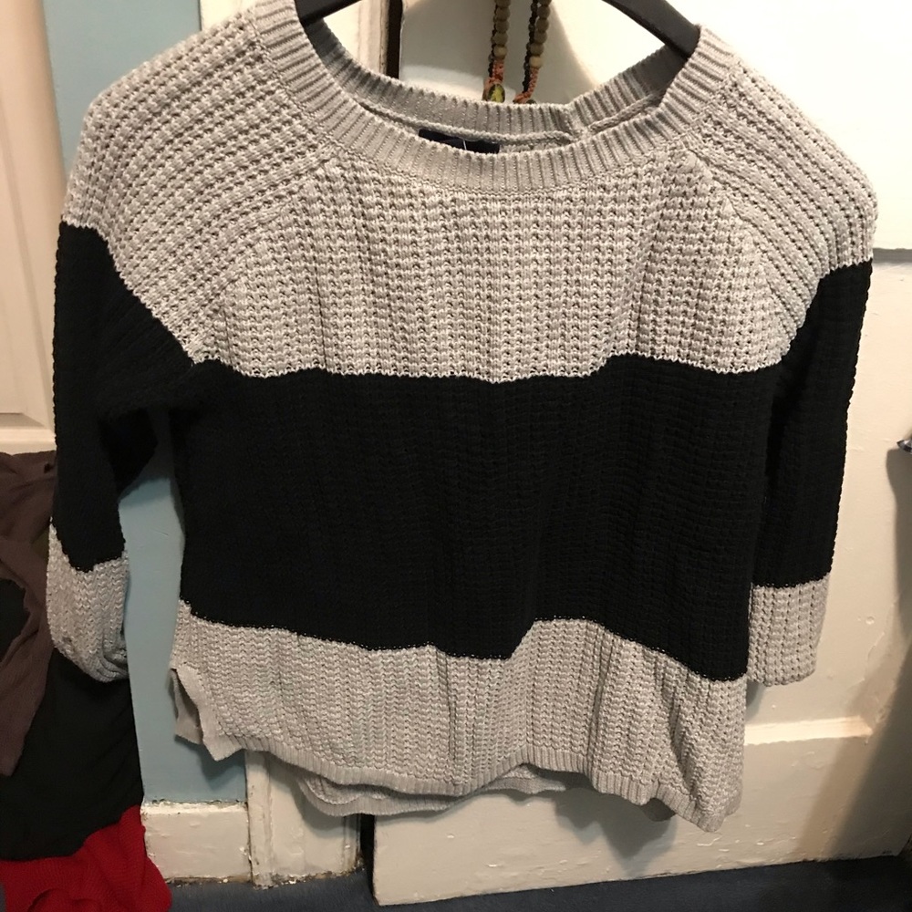 GAP SIZE 12 Women’s sweater